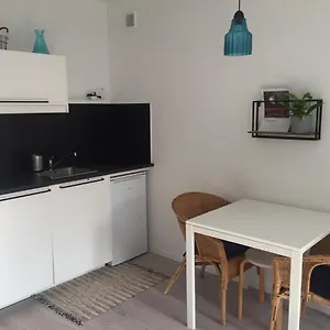https://nowe-wygodne-studio-przy-lesie-sopot-2-rowery-dla-gosci.sopothotels.com